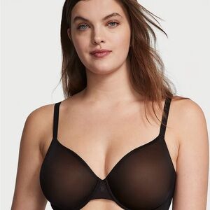 Victoria’s Secret Lined Perfect Coverage Bra 36C